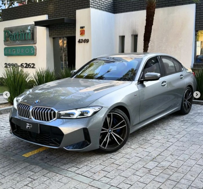 BMW 320i M SPORT 1