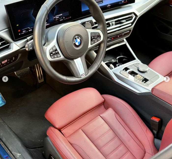 BMW 320i M SPORT 2