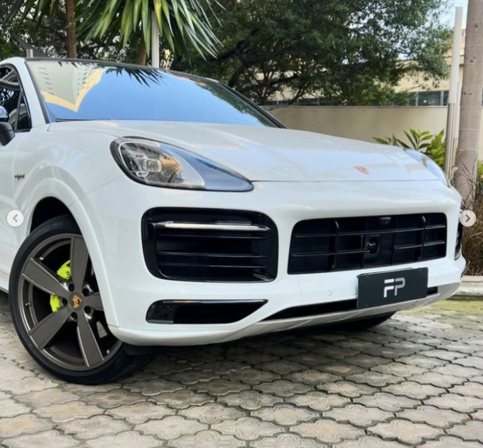Cayenne Coupe Platinum 3