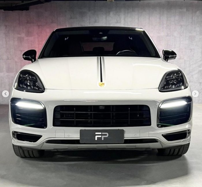 Cayenne Coupé 3.0 E-Hybrid S - 6