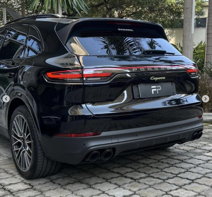 Cayenne E-Hybrid Platinum P - 3