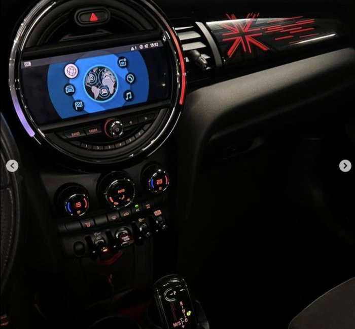 Mini Cooper 2.0 JCW Cabrio - 4