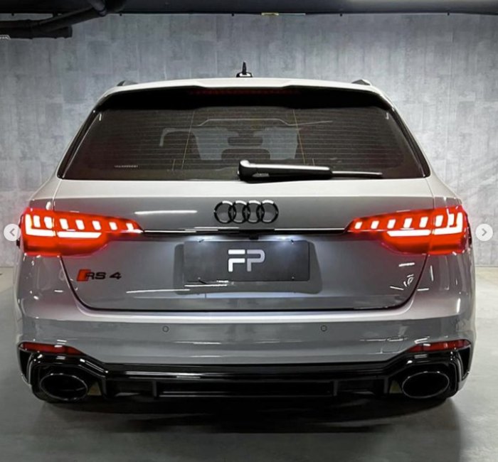 RS4 Avant 2.9 FSi Turbo 7